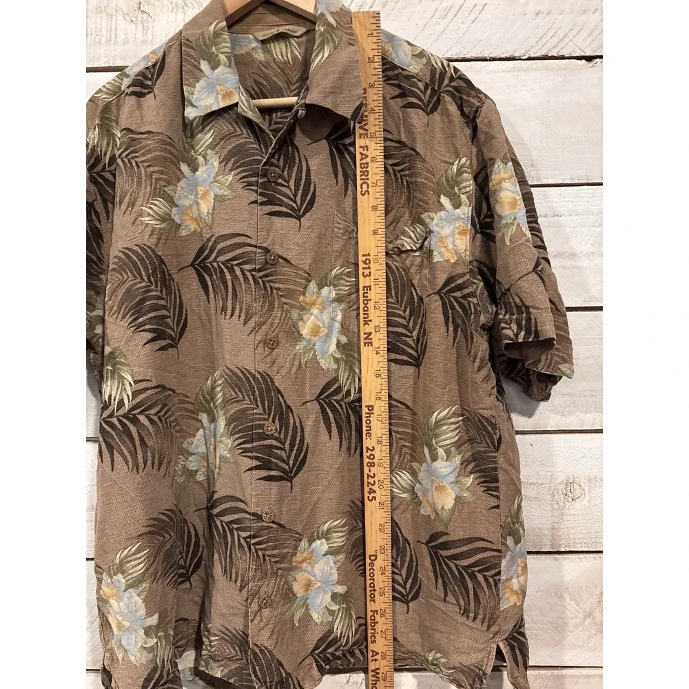 Tommy Bahama Shirt Mens L Multicolor Silk Hawaiian Floral‎ Aloha Relax Read Des